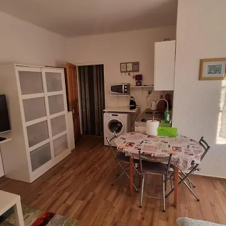 Ivancica Apartman *